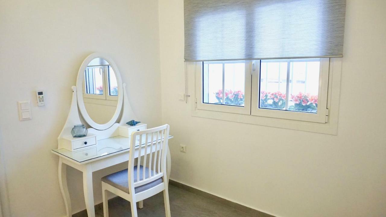 Cycladic Style Apt In Athens Apartman Kültér fotó